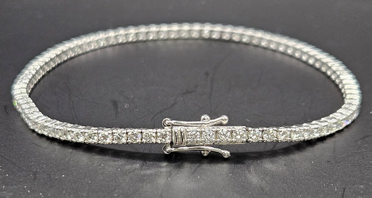 2.5-2.75 ct tw Tennis Bracelet - Lab-Grown in 14k White Gold