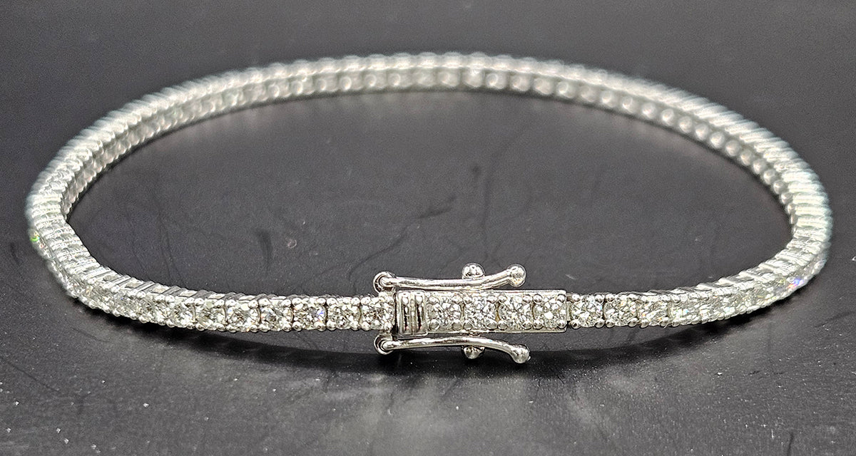 2.5-2.75 ct tw Tennis Bracelet - Lab-Grown in 14k White Gold