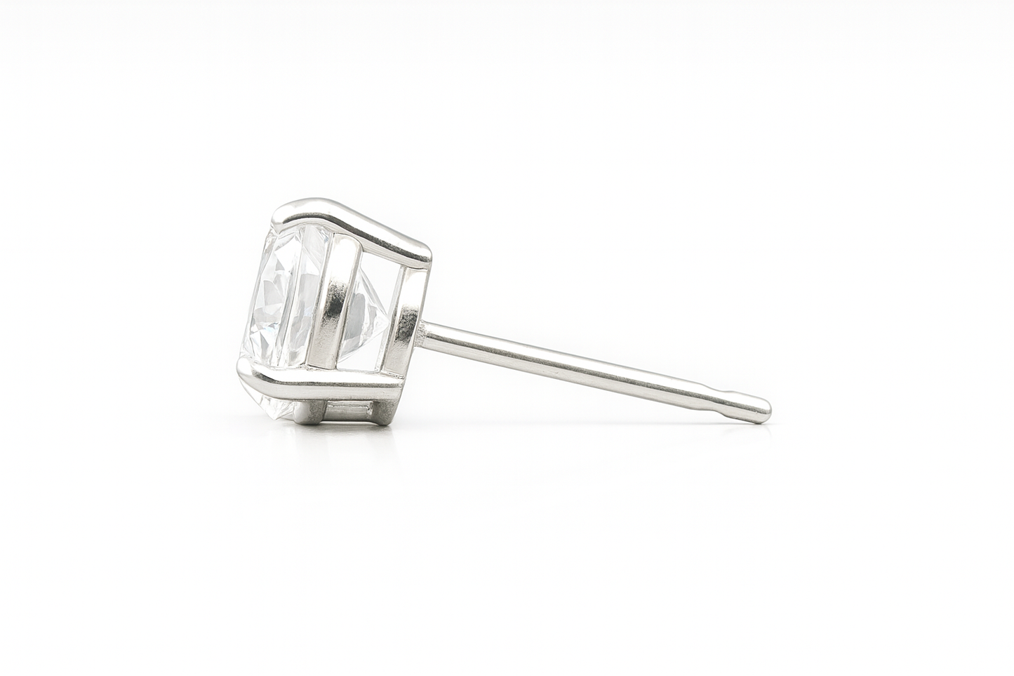 1.5 ct tw Lab Grown Diamond Basket Stud Earrings