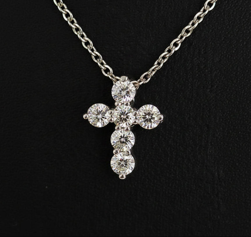 1/4 ct tw cross necklace